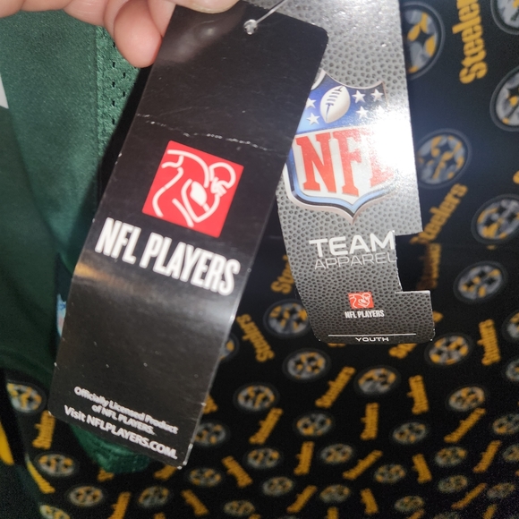 Youth Medium Aaron Rodgers Green Bay Packers Jersey - Picture 4 of 4